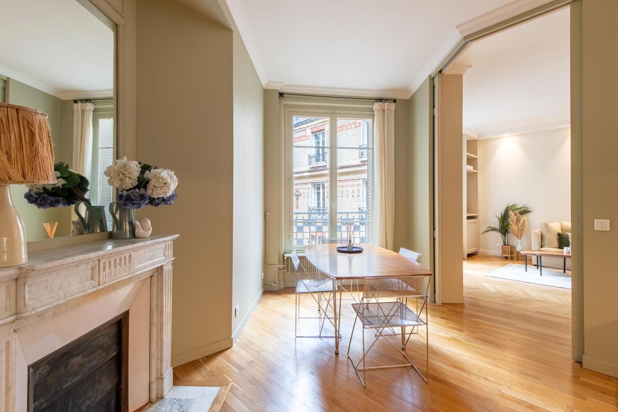 Arc De Triomphe - Luxury 1 Bedroom * Parijs