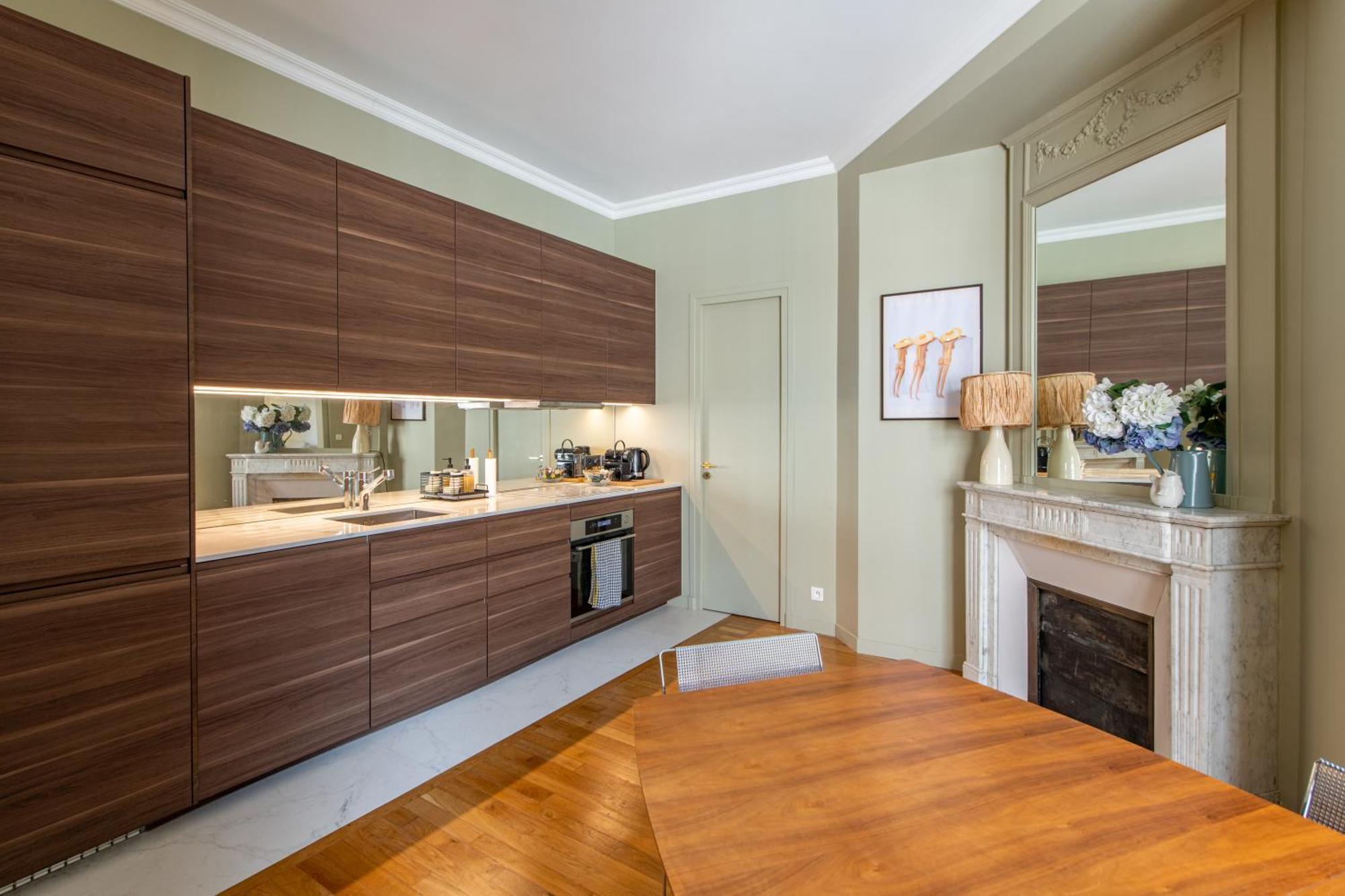 Arc De Triomphe - Luxury 1 Bedroom * Parijs
